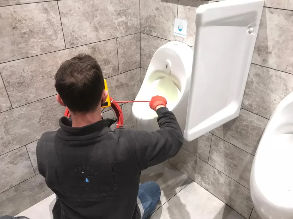 pisuvar tıkanıklığı açma